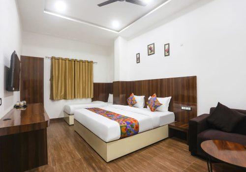 WhatsApp Image 2025-10-04 at 2.45.57 PM (3)