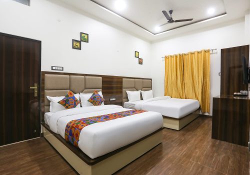 WhatsApp Image 2025-10-04 at 2.45.58 PM